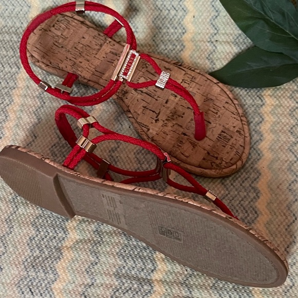 Sandals - Picture 6 of 8